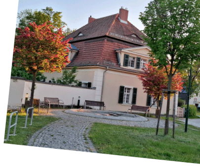 Die Zahnarztpraxis Stübner ZahnMedizin befindet sich auf dem historischen Marktplatz von Baruth bei Malschwitz